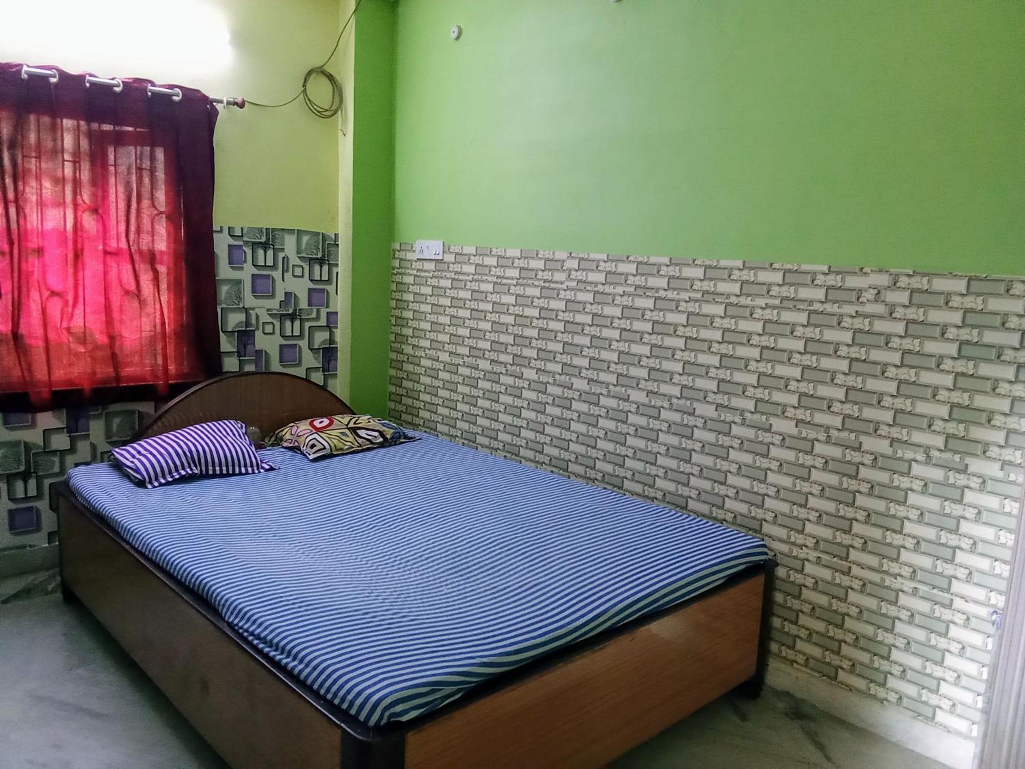 Amar Priya Guest House Calcutta Exterior foto